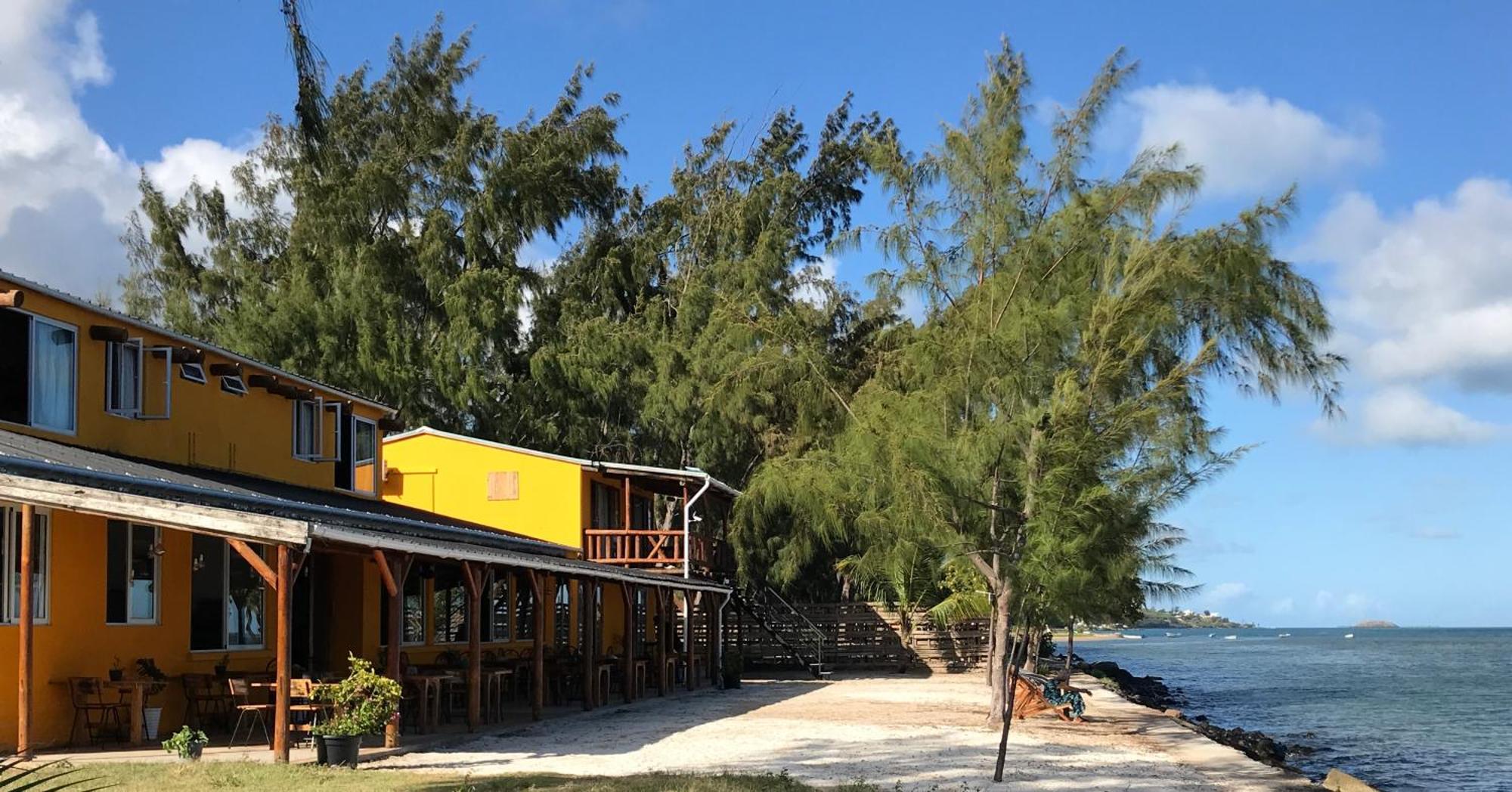 Bon Vivant Front De Mer - Ile Rodrigues Port Mathurin Exterior photo